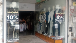 a horas del 24, comercios del centro de monte grande siguen sin luz