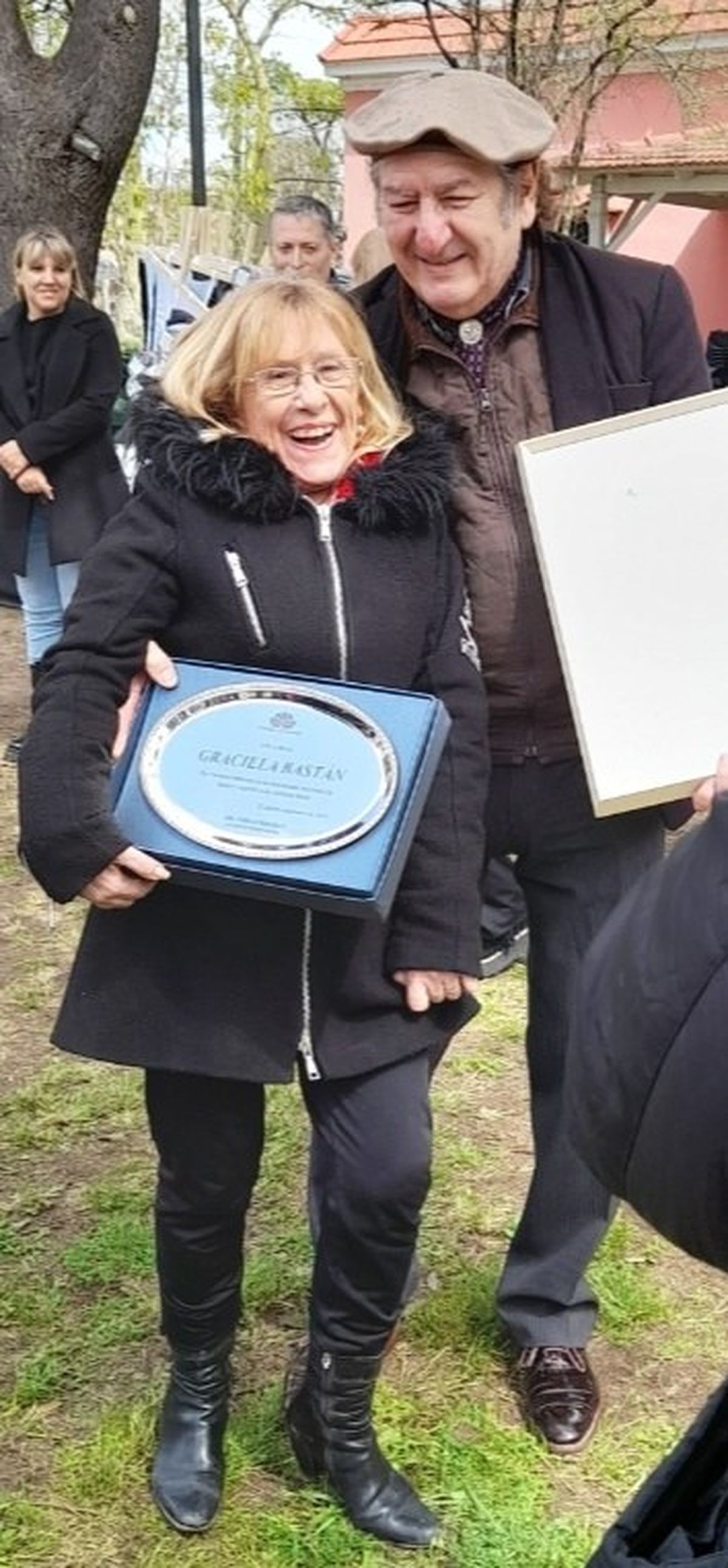 Dolor en Monte Grande por la muerte de la profesora de danzas Graciela Bastán Dolor en Monte Grande por la muerte de la profesora de danzas Graciela Bastán