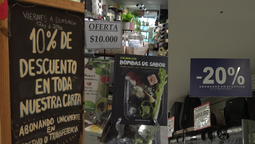 En la previa del Día de la Madre, los comercios de Monte Grande registran un panorama dispar: mientras algunos advierten una caída en las ventas, otros apuestan a las promociones y los precios accesibles para atraer clientes.