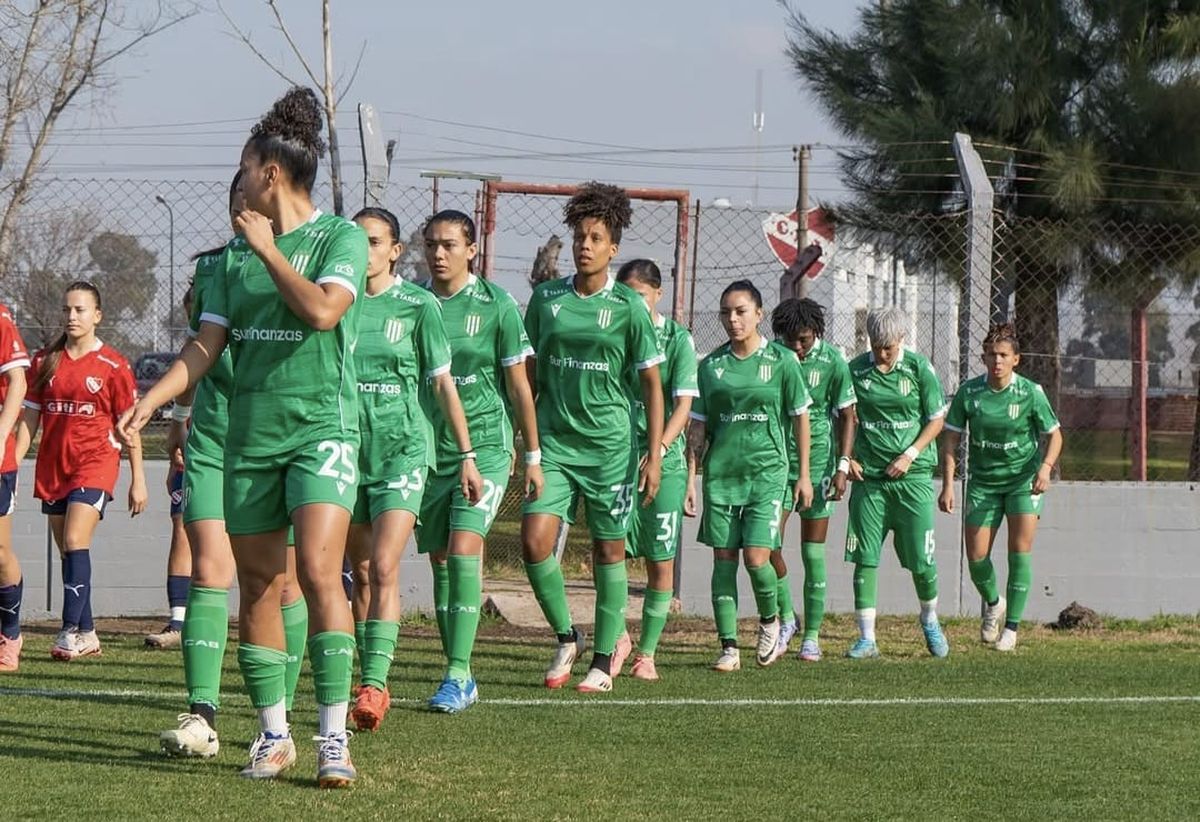 Banfield e Independiente igualaron 0-0 en el partido. 