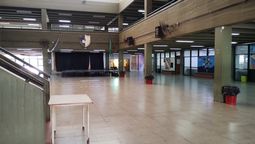 Vuelta al cole en San Vicente con clases en las escuelas privadas y paro en las públicas