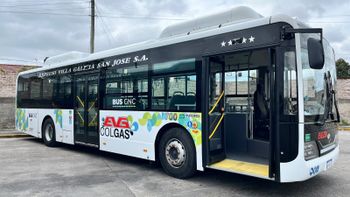 Colectivo a GNC por Lomas: la formación que probó el Expreso Villa Galicia San José y sorprendió a los vecinos