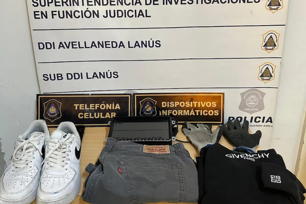 Elementos incautados en Almirante Brown. 