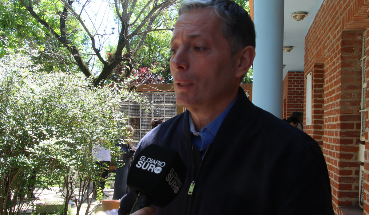 Fernando Gray votó en Canning y destacó la jornada tranquila y con gran participación Fernando Gray votó en Canning y destacó la jornada tranquila y con gran participación
