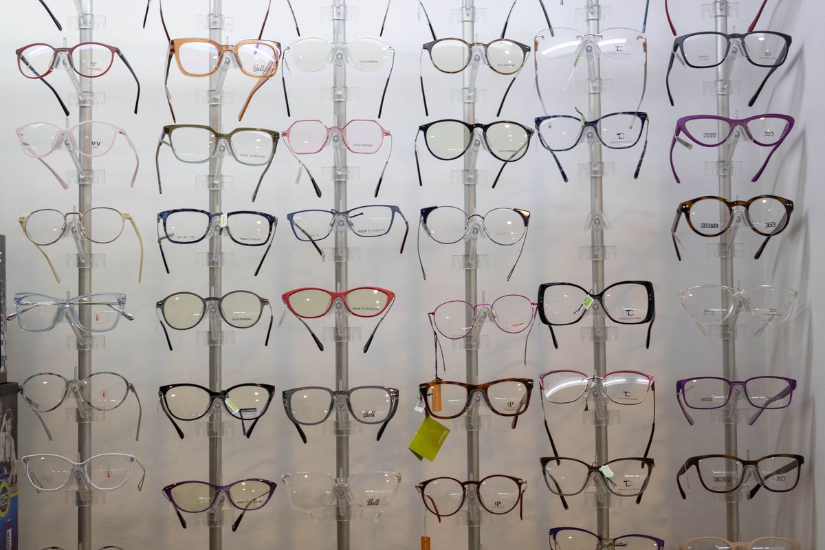 Aumentó notablemente la venta de anteojos y lentes de contacto en ópticas de la región. 
