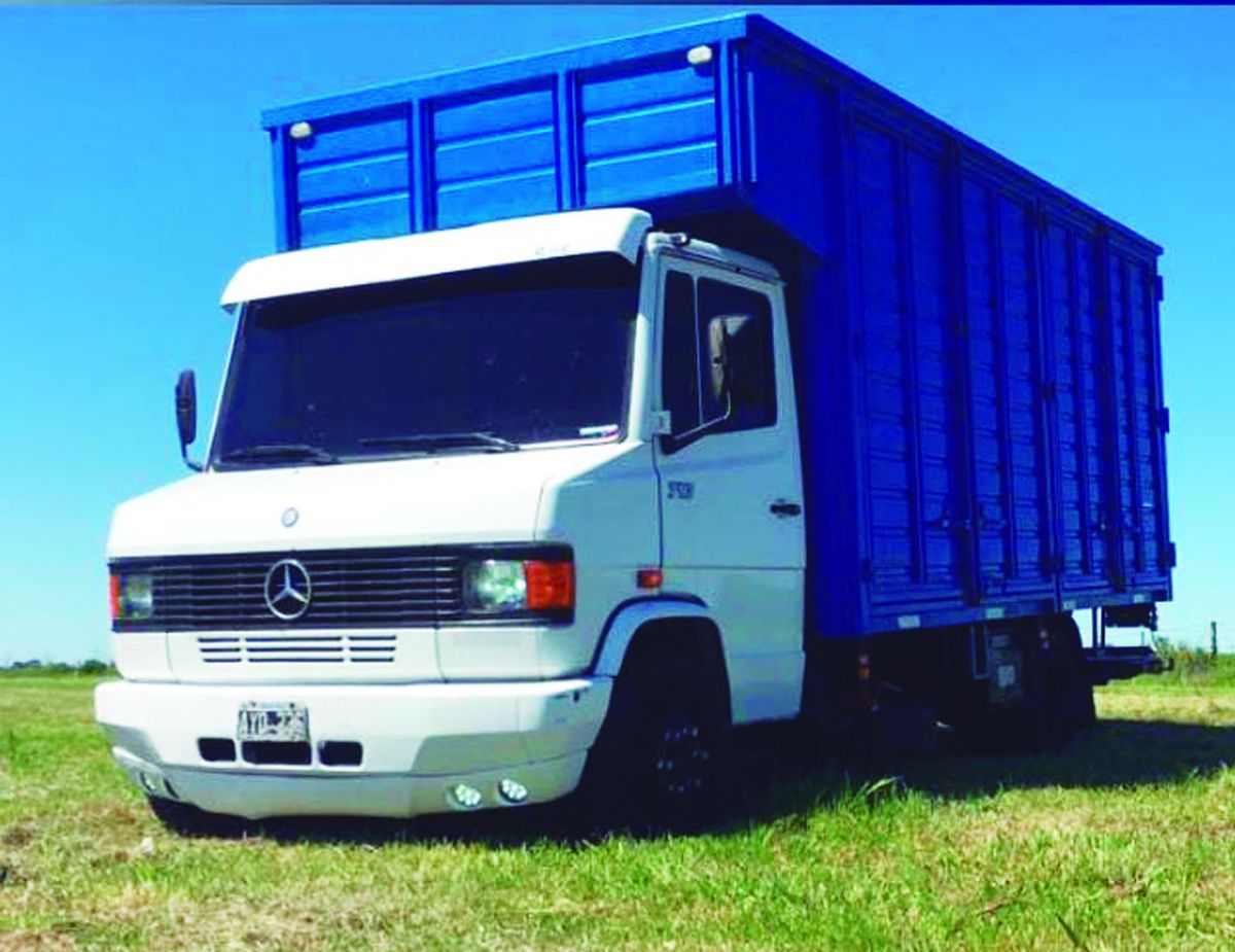 Mientras que en el país un neumático vale entre 30 y 40 mil pesos, en Paraguay se consigue por 10 mil, informaron los transportistas.