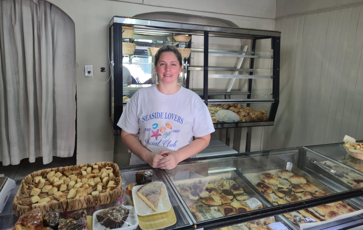 Estefanía Salazar vende numerosos productos gastronómicos. 