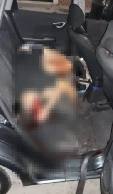 Uno de los presuntos ladrones muri&oacute; tras los disparos que realiz&oacute; el polic&iacute;a en Lan&uacute;s.