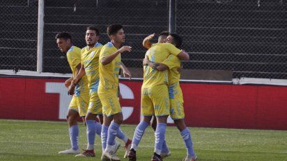 Talleres de Remedios de Escalada dio el primer golpe de la Copa