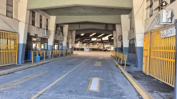 Almirante Brown: la empresa de colectivos San Vicente abandonó el histórico predio de Burzaco