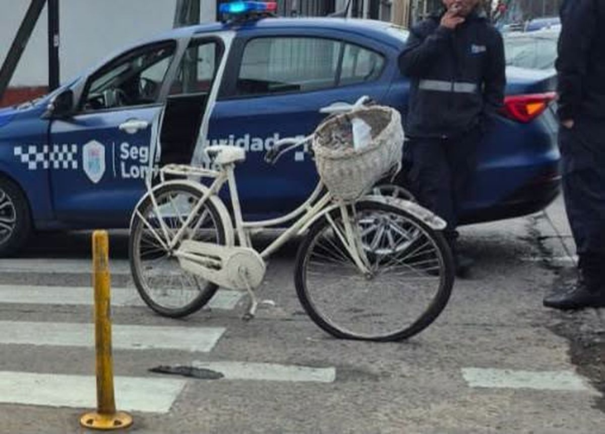 El accidente ocurrió en la esquina de 9 de Julio y San Pedro, en Temperley. El accidente ocurrió en la esquina de 9 de Julio y San Pedro, en Temperley.