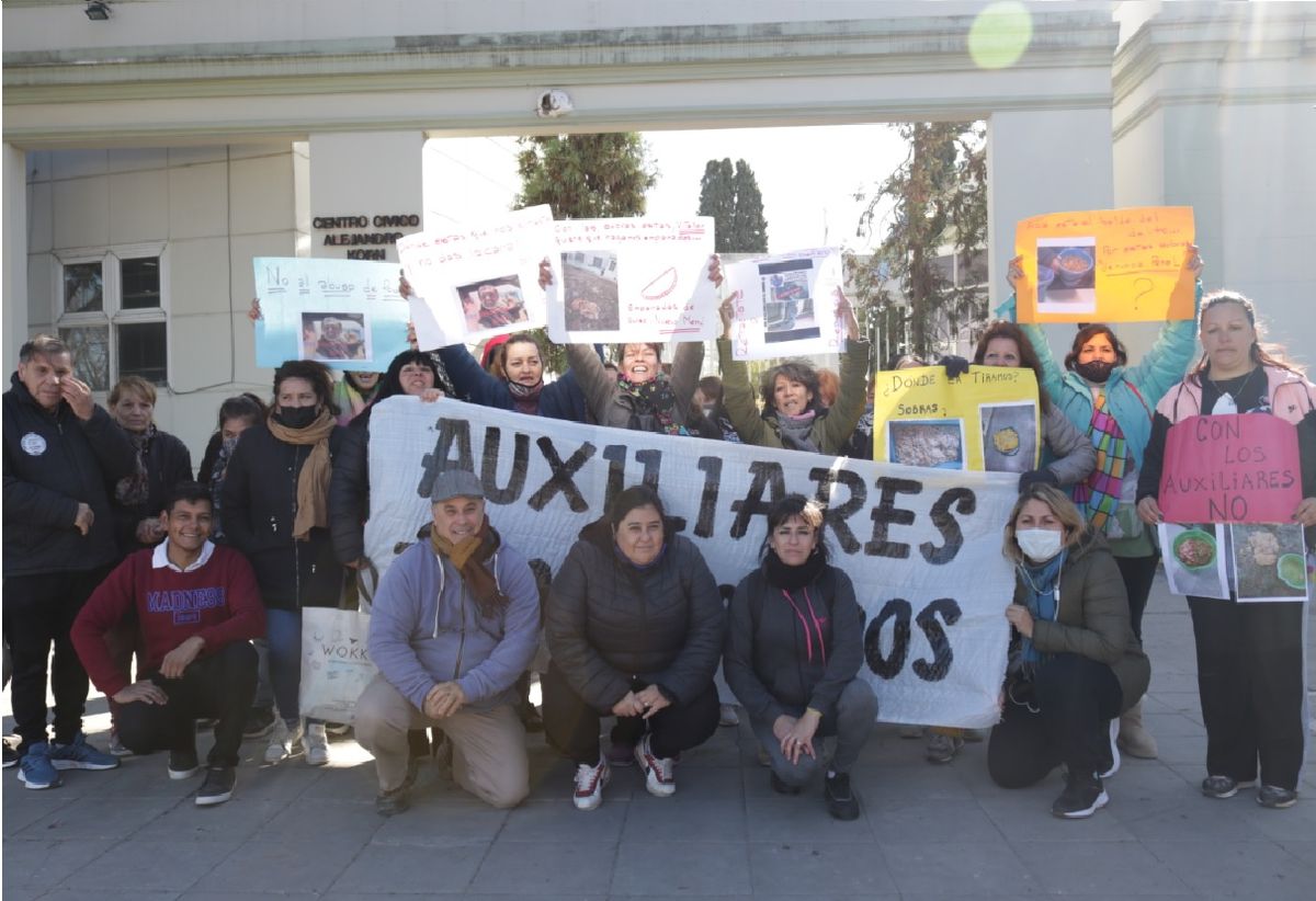 Manifestación contra Vitaller en Alejandro Korn: pidieron su renuncia