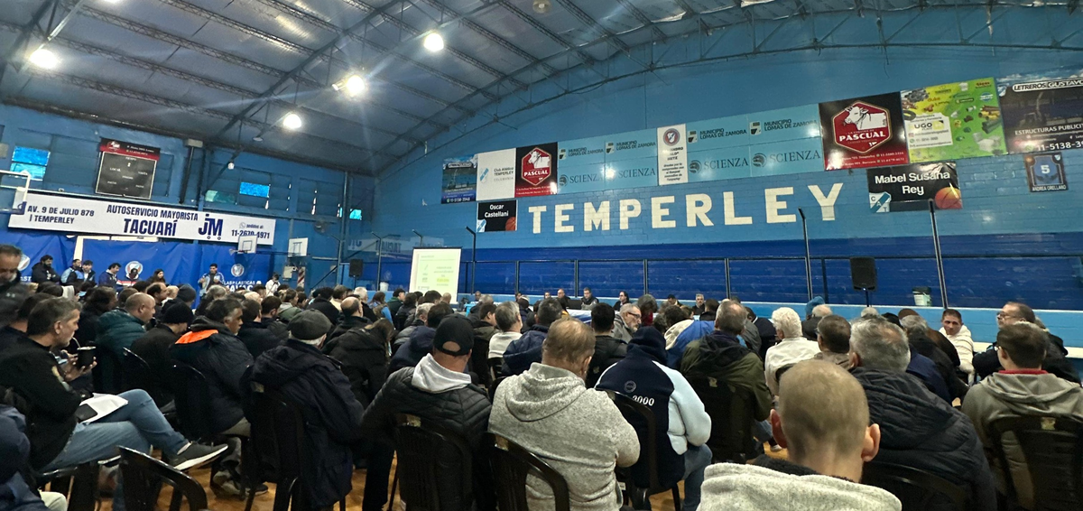 Más de 250 socios votaron el nuevo nombre de la platea de Temperley.  