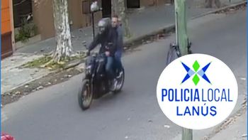 Detuvieron a dos motochorros colombianos: persecución desde Lanús hasta Puente La Noria
