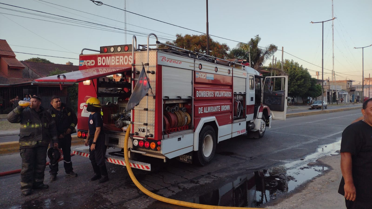 El incendio tuvo lugar entre las calles San Mart&iacute;n y Salta