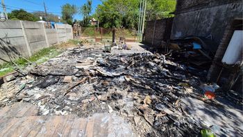 Almirante Brown: un incendio destruyó por completo una vivienda