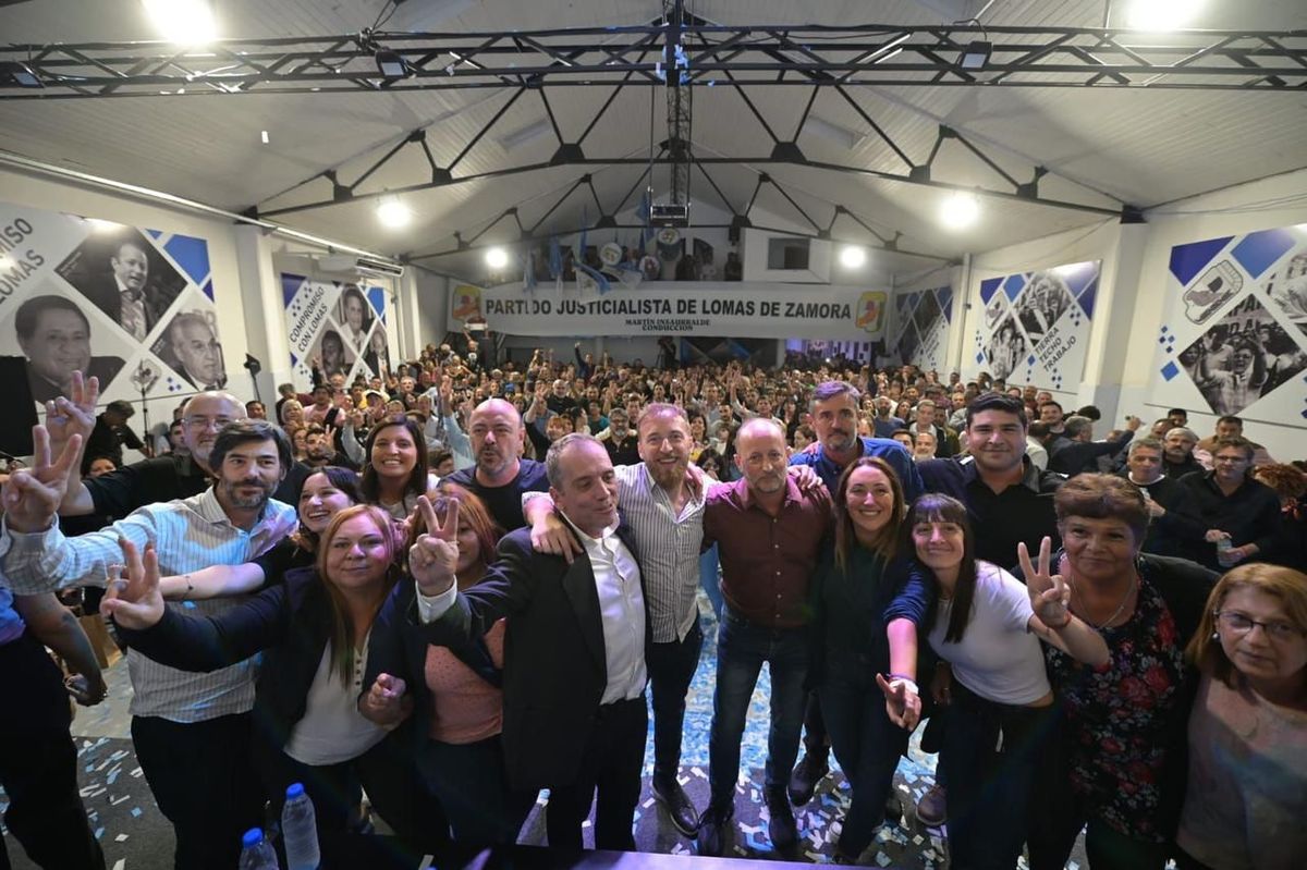 Con Martín Insaurralde a la cabeza, el Partido Justicialista de Lomas de Zamora presentó a las nuevas autoridades.