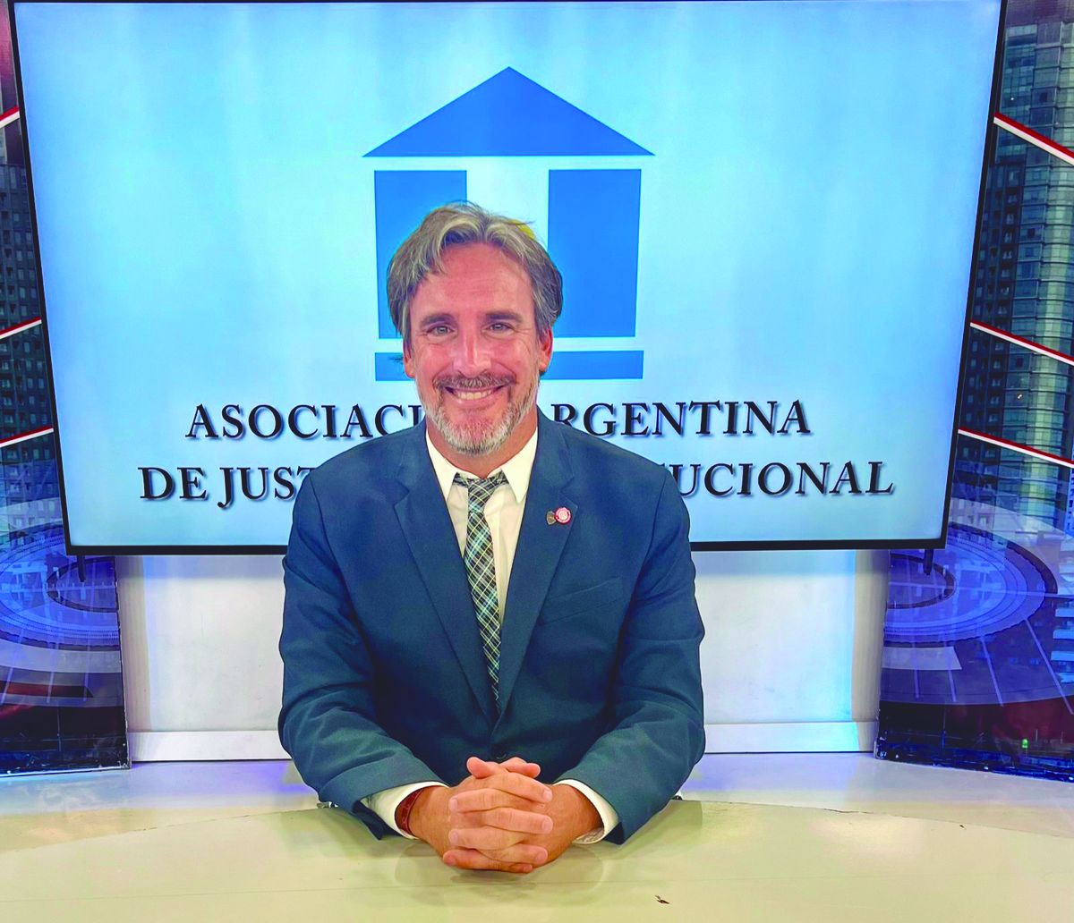 Diego Paulo Isabella, abogado. 