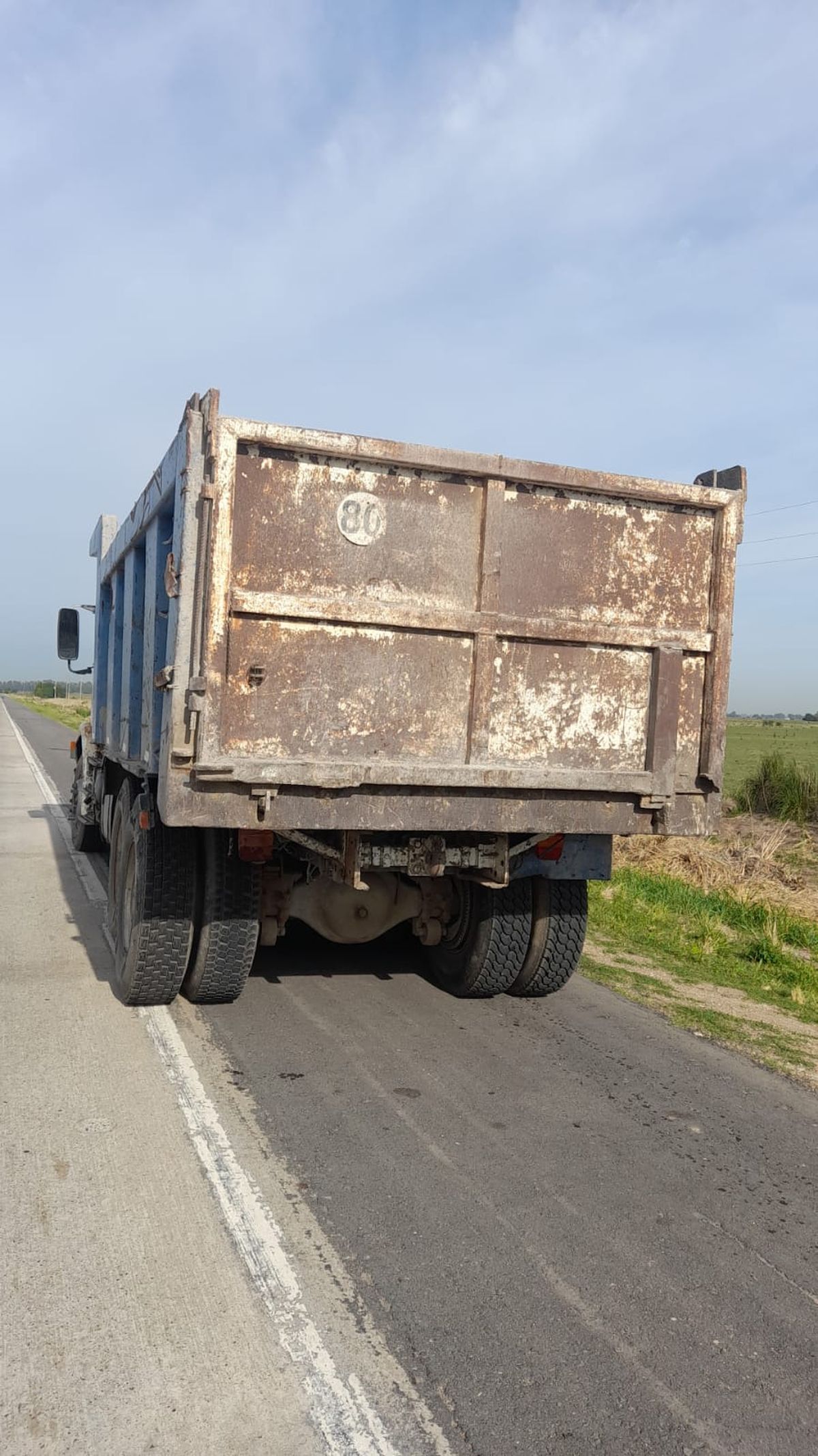 Fuerte Choque Entre Dos Camiones En La Ruta 6 En San Vicente Un Chofer Hospitalizado 1628