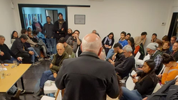 un docente universitario se descompenso y murio durante una asamblea gremial en la plata