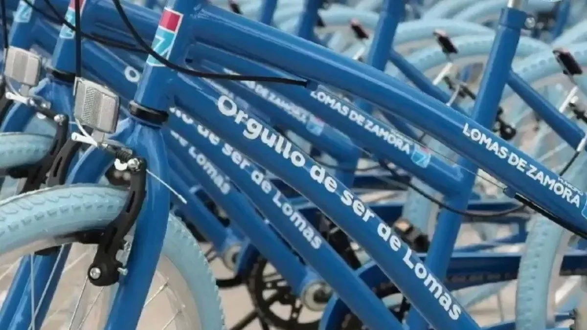 El Municipio de Lomas entregó 7600 bicicletas durante este año.