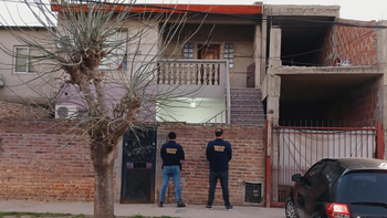 Cayó una banda que vendía drogas en Monte Grande: allanamientos y detenciones