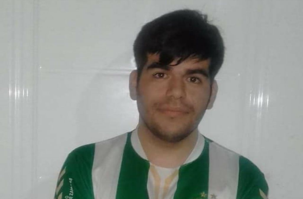 Gabriel, el joven que se había perdido en Lomas de Zamora. Lo encontró una vecina de Llavallol.
