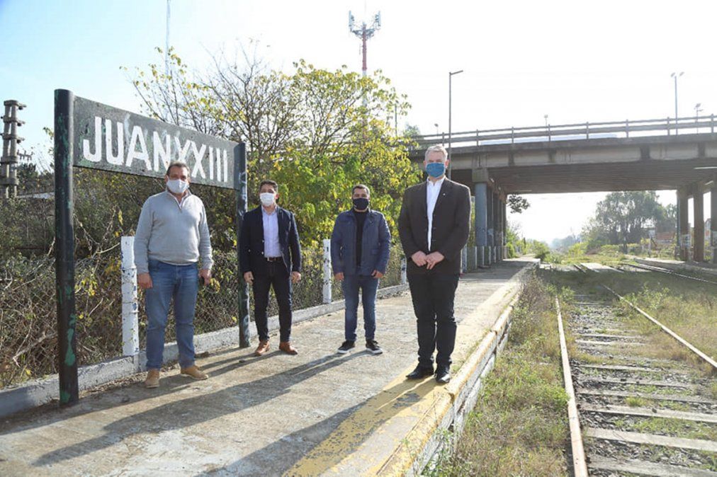 Autoridades de la UNLZ y de Trenes Argentinos reunidos para reflotar el proyecto del "tren universitario".