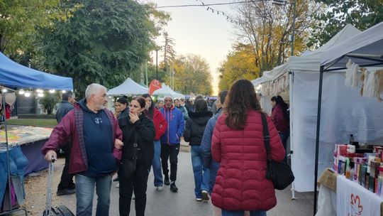 Fiesta de Alejandro Korn: qué actividades habrá este domingo en la plaza La Massia