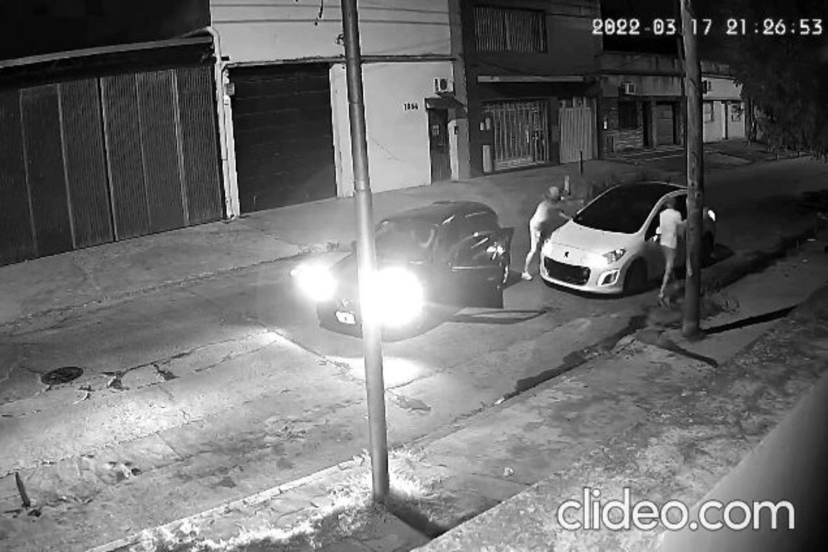 Video Así Le Robaron El Auto A Una Pareja En Lanús En Medio De Un Raid