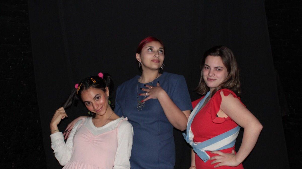 Actrices de la obra.