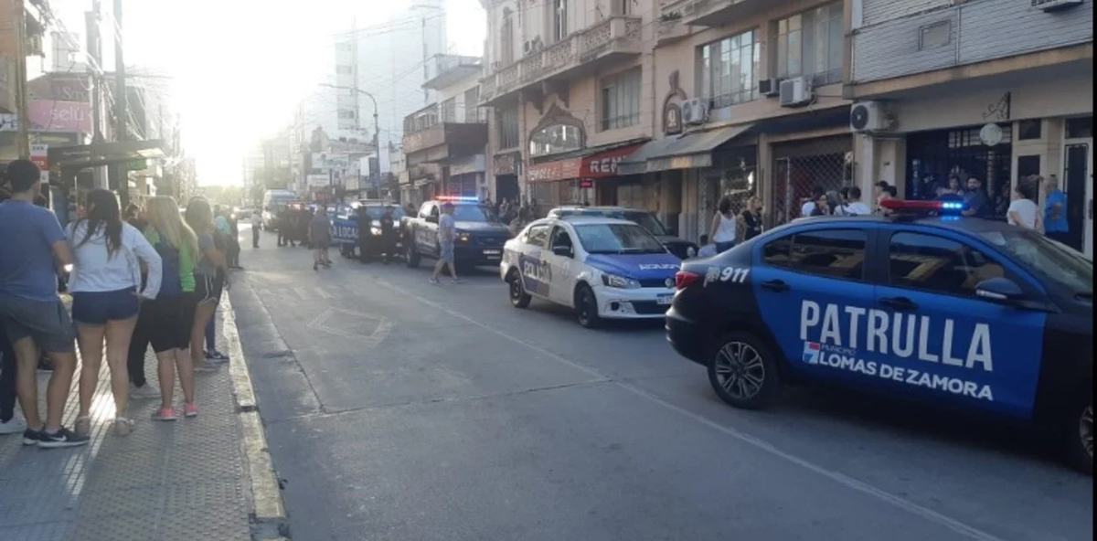 El vendedor fue asesinado en pleno centro de Banfield.