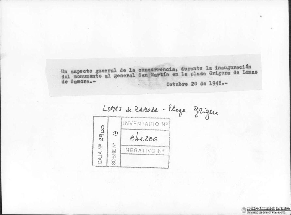 Documento que certifica la concurrencia a la inauguraci&oacute;n del Monumento a San Mart&iacute;n en la Plaza Grigera.