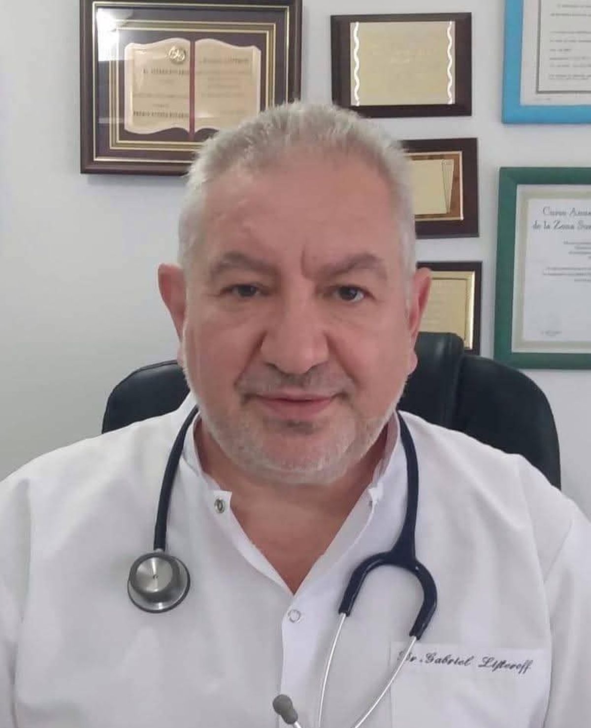 Gabriel Lijteroff, médico de Monte Grande. 