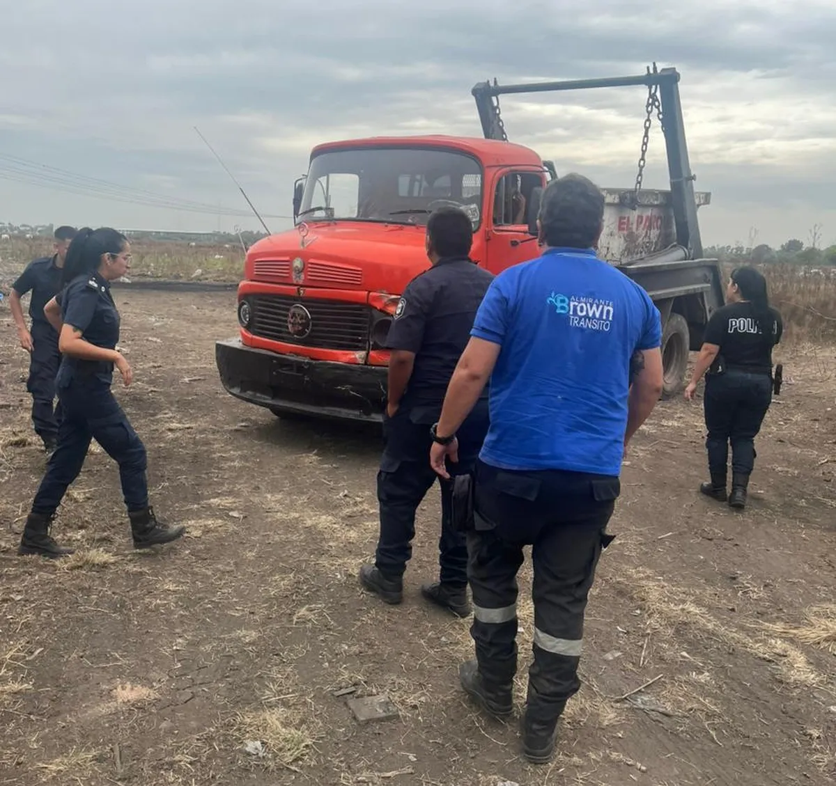 El cami&oacute;n fue derivado a la comisar&iacute;a 2&deg; de Burzaco, Almirante Brown.