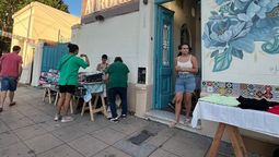 realizaran una feria de ropa circular estilo vintage en banfield