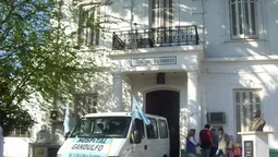 un detenido de lomas esta internado en grave estado: la familia denuncia violencia institucional