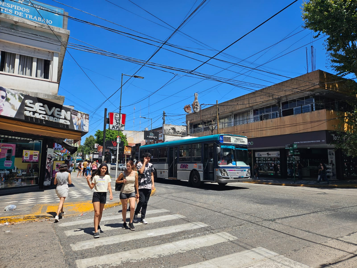 Los colectivos funcionarán hasta las 19 horas. 