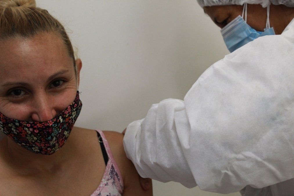 El Hospital Llavallol es uno de los dos centros de salud de Lomas de Zamora donde se aplica la vacuna contra el coronavirus.