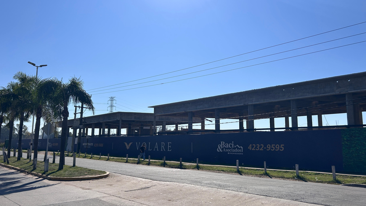 Volaré Canning es un proyecto recientemente iniciado sobre la avenida Vicente Dupuy.