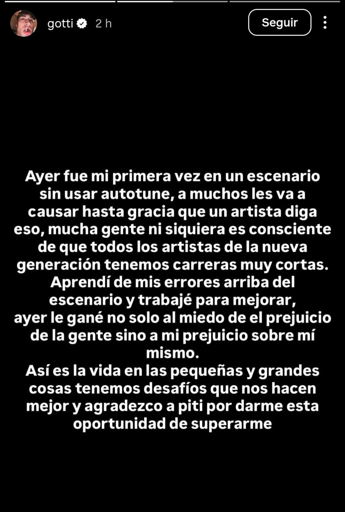 La historia del cantante de Monte Grande en redes sociales.