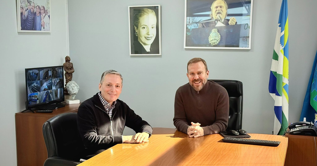 Fernando Gray y Gastón Granados se reunieron en Ezeiza. 