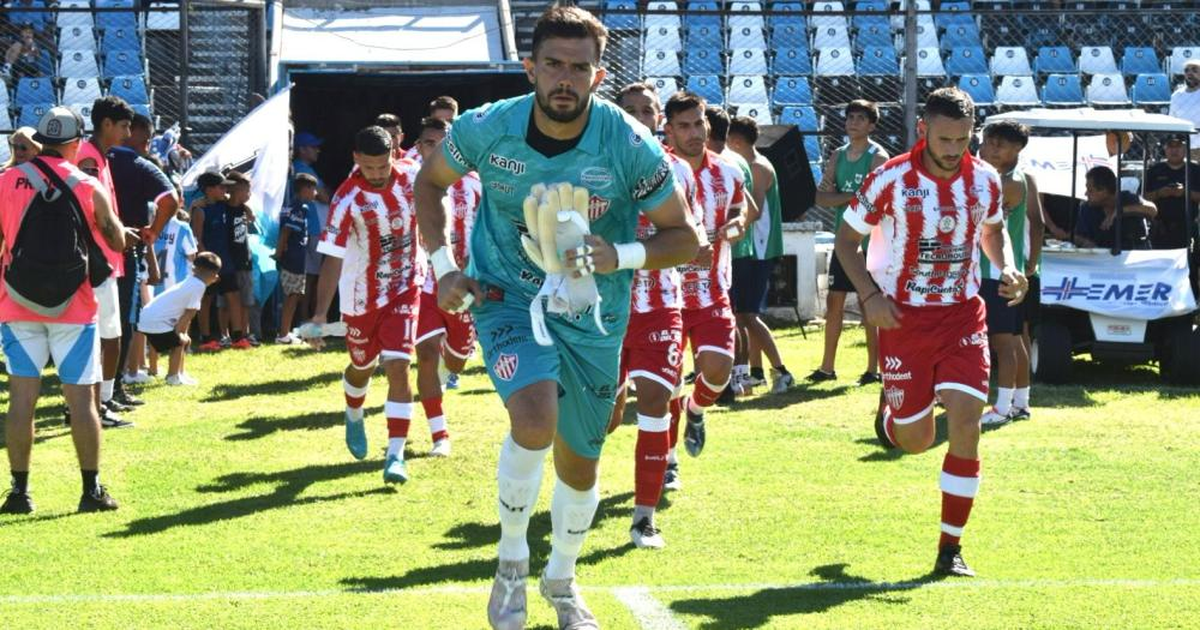 Talleres de Remedios de Escalada no ganó ni empató en las primeras tres fechas del torneo.