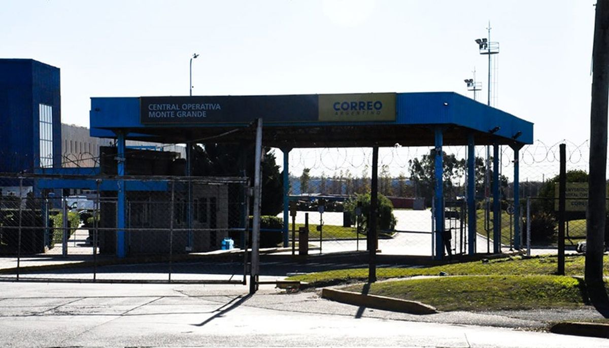 Correo Argentino firmó un convenio para reciclar los residuos de la planta de Monte Grande