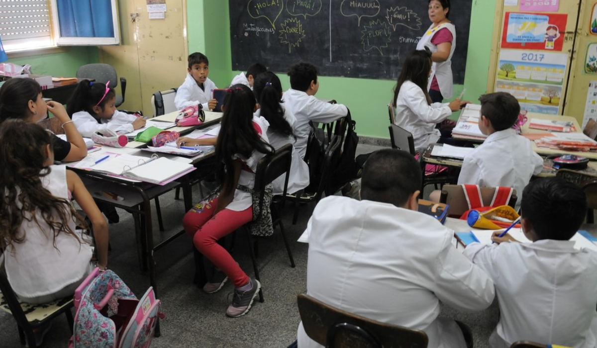 Oficializaron el calendario escolar para 2024 cuándo empiezan las clases