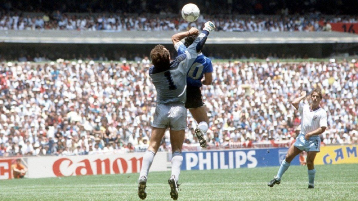 Diego Maradona contra Inglaterra en el Mundial México 1986