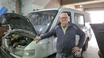 El electricista que vio crecer a San José desde su taller hace más de cuatro décadas