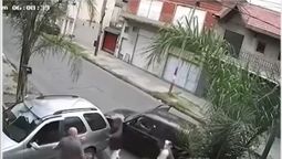 lanus: robaron un auto a plena luz del dia