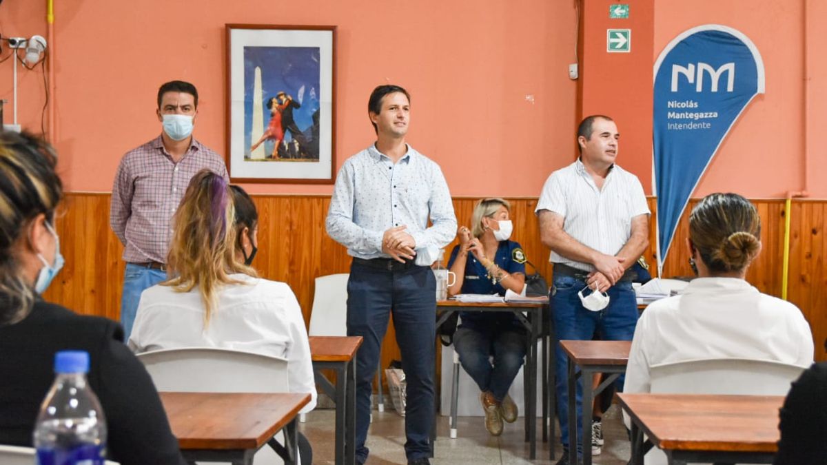 San Vicente: Mantegazza estuvo presente en el examen de ingreso a la Policía Bonaerense