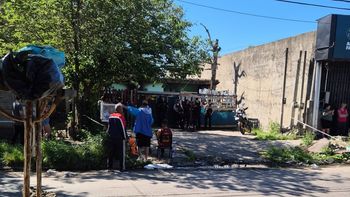 Incendio con dos muertos en San José: habría asesinado a su ex pareja y luego provocó el fuego y murió él